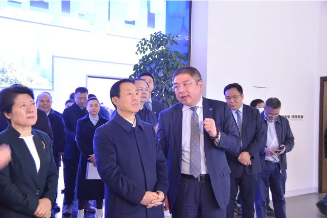 奮進(jìn)新征程丨湖南省委書記許達(dá)哲一行蒞臨米蘭·(milan)中國官方網(wǎng)站環(huán)境長沙基地調(diào)研考察